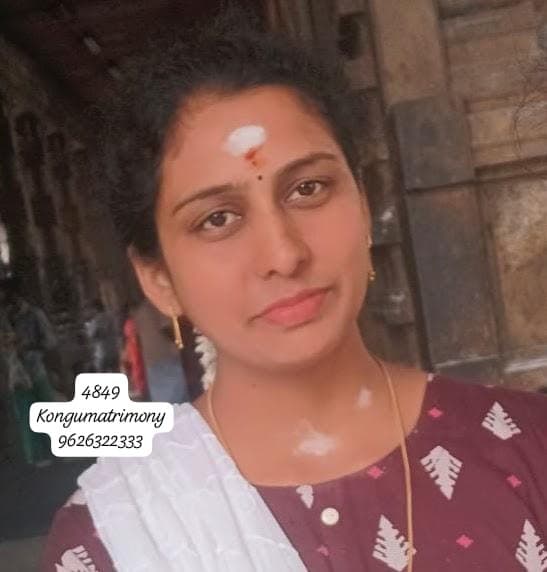 நா.நதியா 